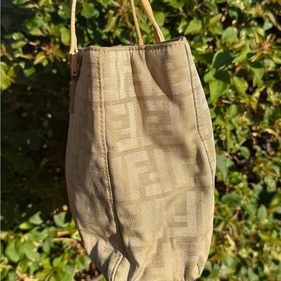 Authentic Fendi Zucca Canvas Tote Handbag ✨ - Picture 2 of 14